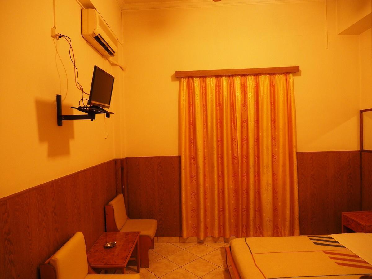 Aegli Hotel เอเธนส์ ภายนอก รูปภาพ